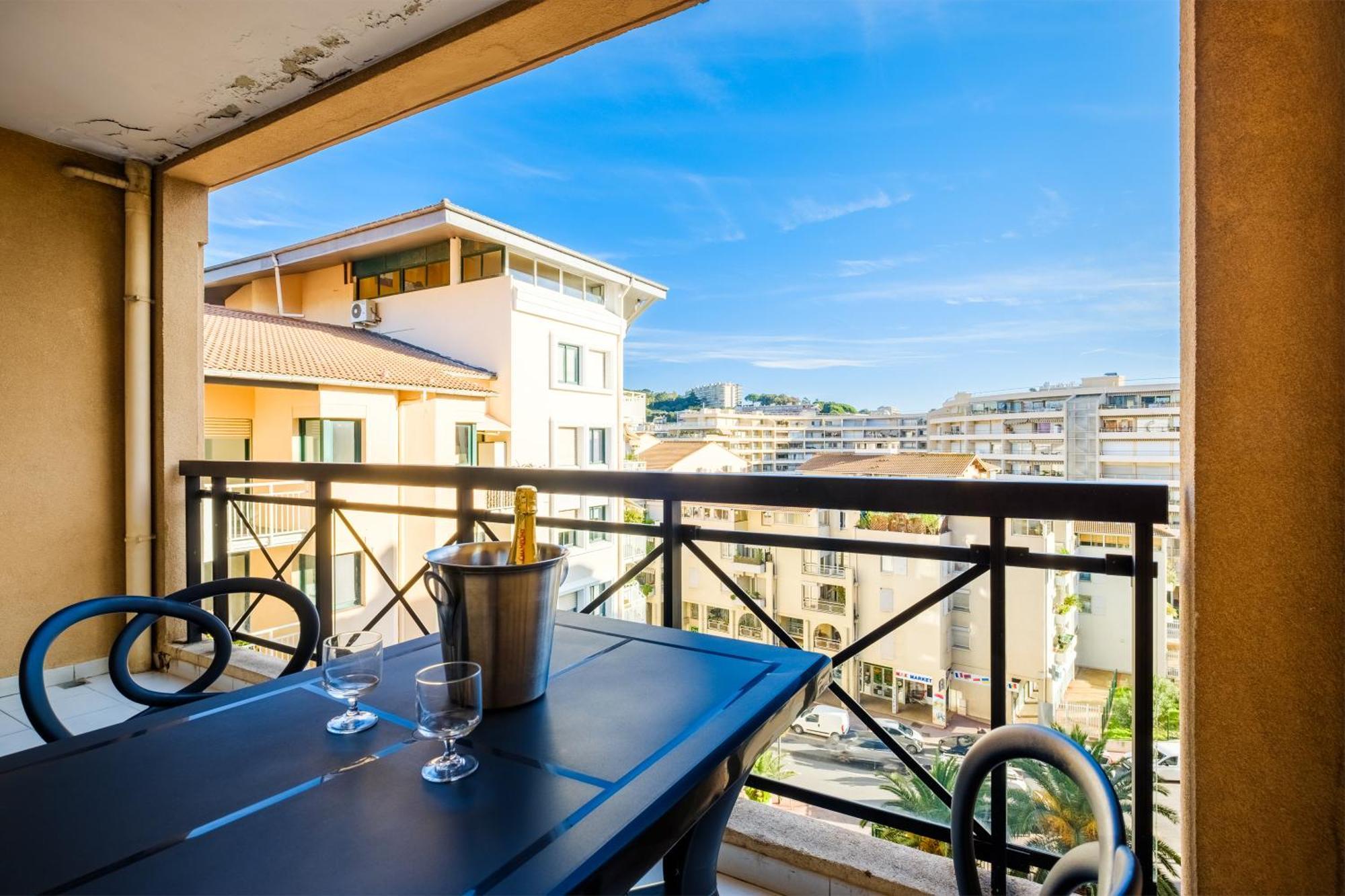 Residhotel Villa Maupassant Cannes Ngoại thất bức ảnh