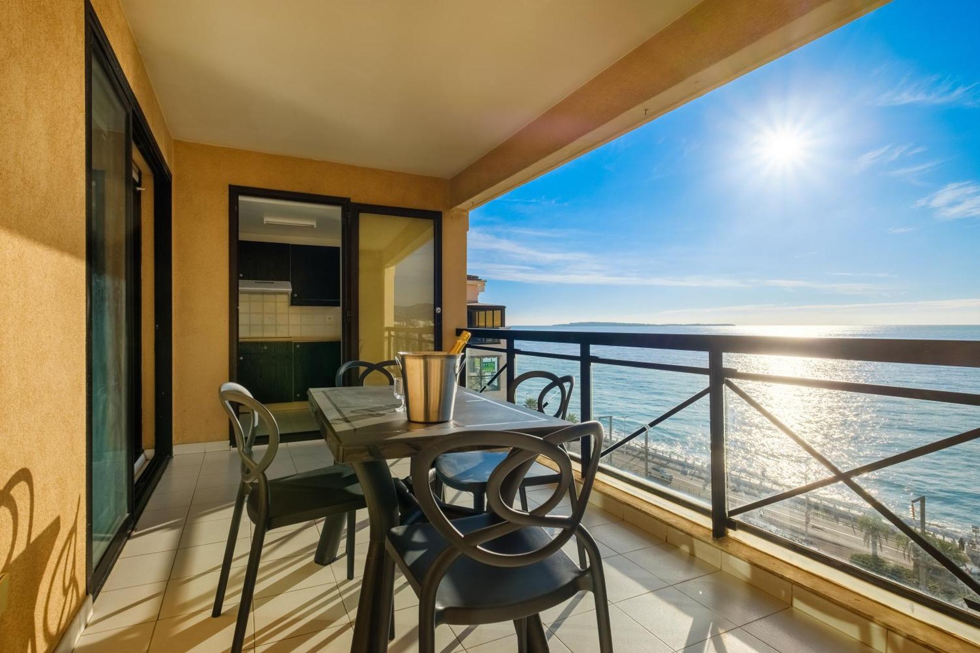 Residhotel Villa Maupassant Cannes Ngoại thất bức ảnh